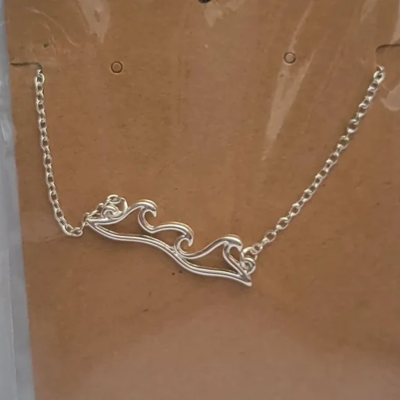 Ocean Waves Pedant Necklace - Picture 5 of 5